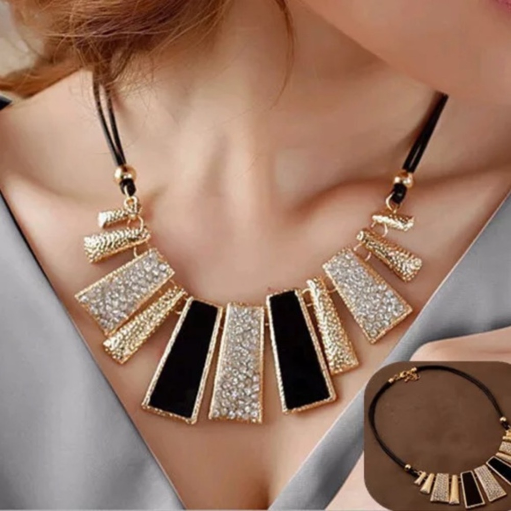 🌺Crystals Chocker Chain BIb bulky Necklace N3